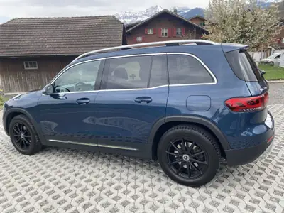 Mercedes-Benz GLB 200 Progressive 7-Places — SUV spacieux, motorisation essence fiable — côté