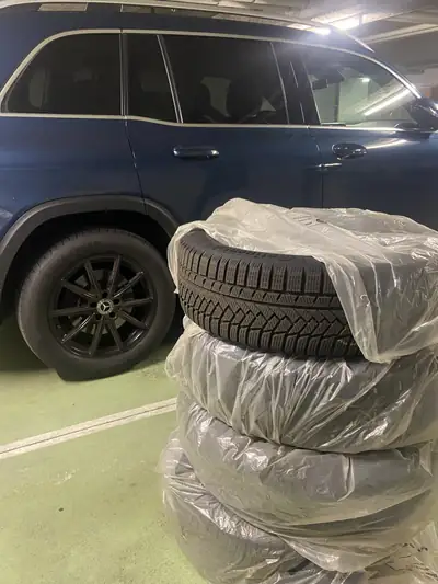 Mercedes-Benz GLB 200 Progressive 7-Places — SUV spacieux, motorisation essence fiable — détail