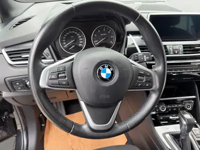 BMW 218 Active Tourer xDrive — Diesel robuste, 4x4 intégral, sans sinistre — Miniatura 10