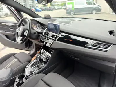 BMW 218 Active Tourer xDrive — Diesel robuste, 4x4 intégral, sans sinistre — Miniatura 28