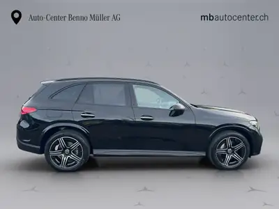 Mercedes-Benz GLC 200 AMG Line 4MATIC — SUV hybride mild-hybrid, 7000 km seulement — détail