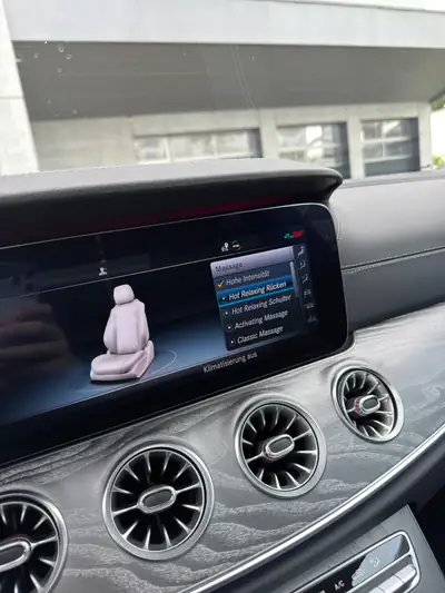 Mercedes-Benz CLS 450 AMG Line 4Matic — Coupé berline premium, hybride léger, 48 500 km — Miniatura 18