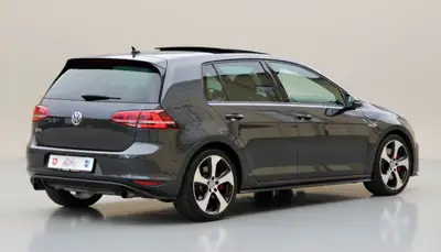VW Golf 2.0 TSI GTI Performance — 230 ch dynamiques, entretien certifié — Armaturenbrett