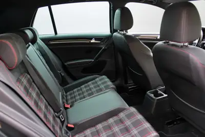 VW Golf 2.0 TSI GTI Performance — 230 ch dynamiques, entretien certifié — Miniatur 12