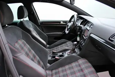 VW Golf 2.0 TSI GTI Performance — 230 ch dynamiques, entretien certifié — Miniatur 14