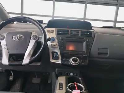 Toyota Prius+ 1.8 VVT-i HSD Sol — Monospace hybride 7 places, entretien récent — Thumbnail 12