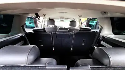 Opel Zafira 1.6 Turbo 170 ch — Monospace 7 places automatique, entretien régulier — Miniature 9