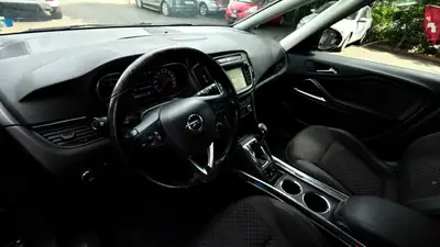 Opel Zafira 1.6 Turbo 170 ch — Monospace 7 places automatique, entretien régulier — Miniature 12