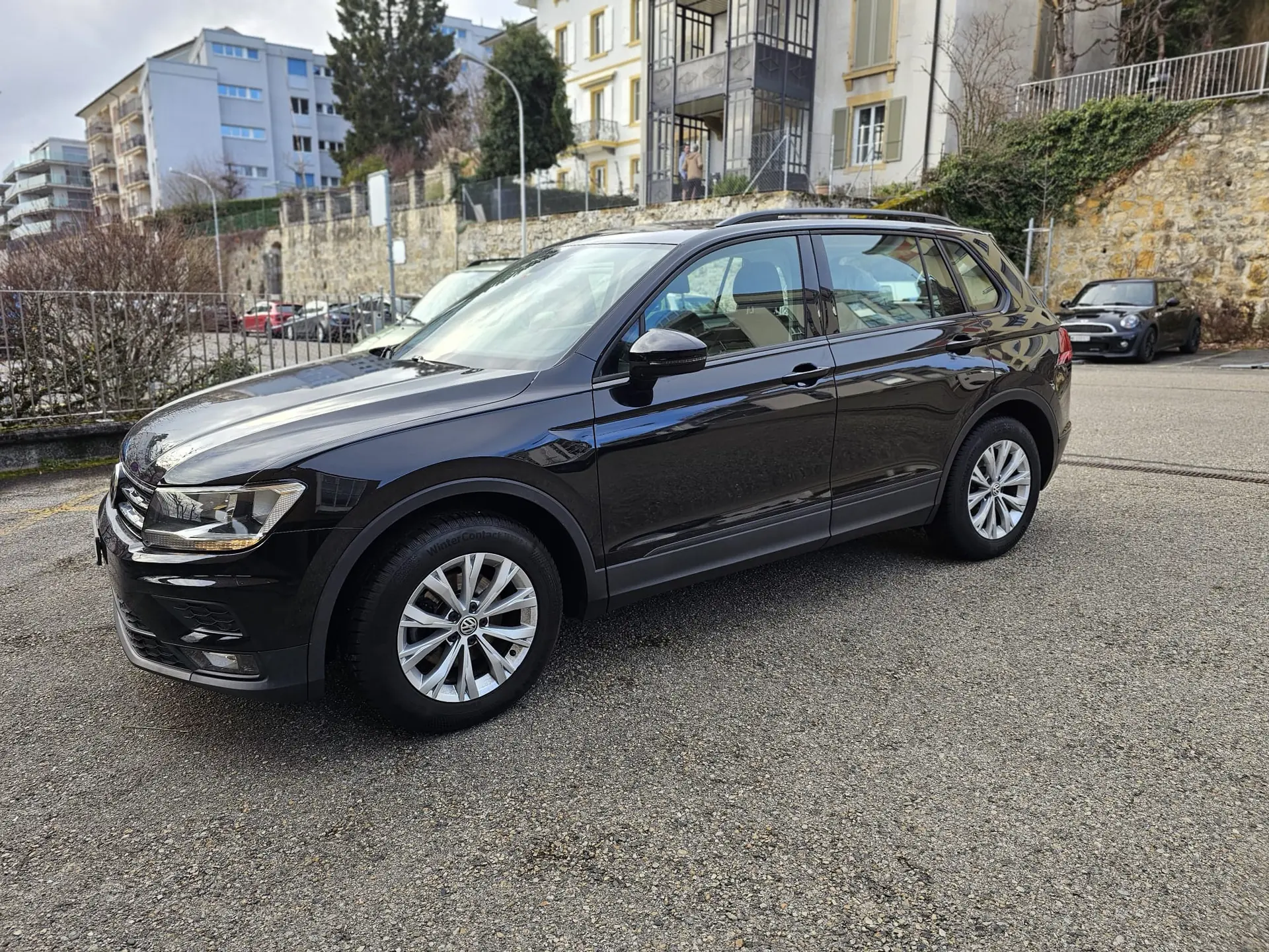 VW Tiguan 1.4 TSI Comfortline — SUV fiable, sans sinistre, 200'000 km — Außenansicht