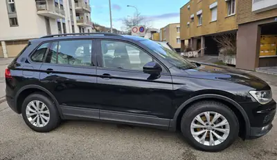 VW Tiguan 1.4 TSI Comfortline — SUV fiable, sans sinistre, 200'000 km — Heckansicht