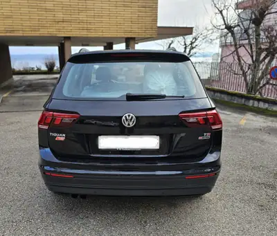 VW Tiguan 1.4 TSI Comfortline — SUV fiable, sans sinistre, 200'000 km — Innenraum