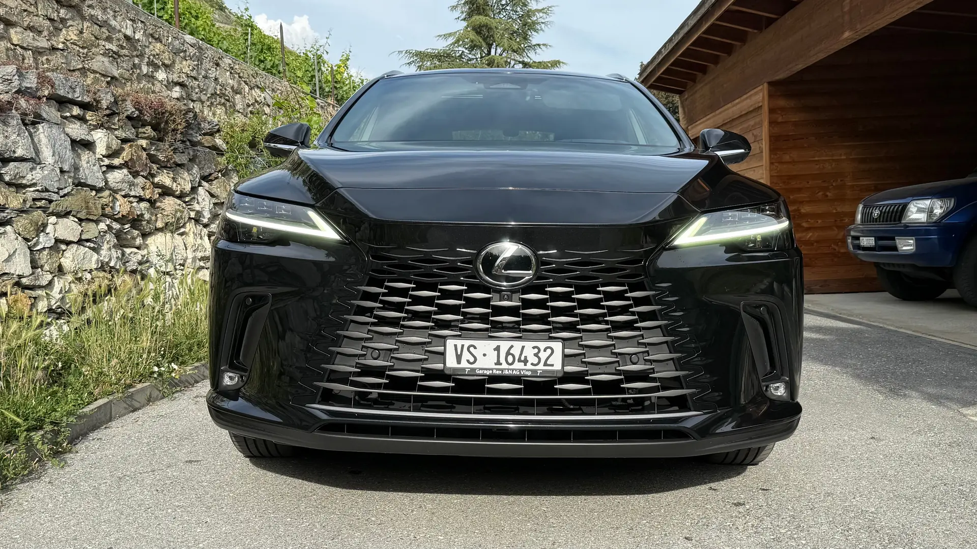 Lexus RX 2023 occasion Leuk Stadt — 2