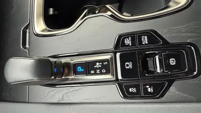 Lexus RX 450h+ Excellence — SUV hybride rechargeable, 44 800 km seulement — Miniature 16