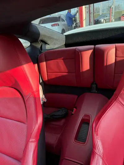 Porsche 911 Turbo S 3.8 — 560 ch, origine UAE, sans sinistre — détail