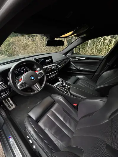 BMW M5 Competition xDrive — 625 ch, berline sport ultime, 99 000 km — Innenraum
