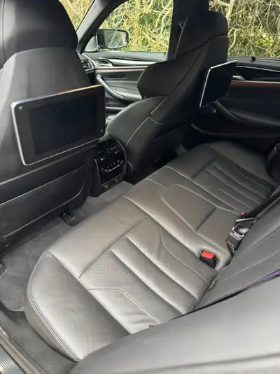 BMW M5 Competition xDrive — 625 ch, berline sport ultime, 99 000 km — Armaturenbrett