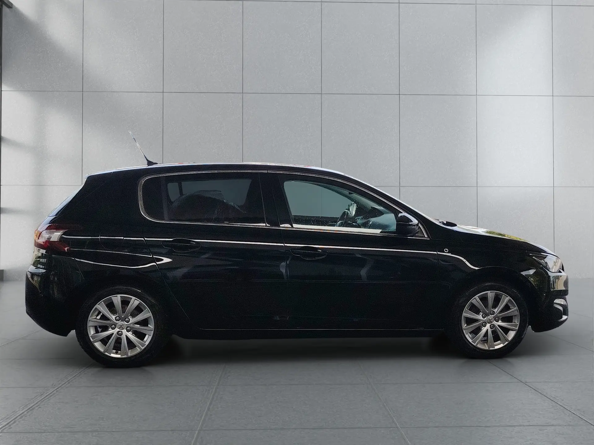 Peugeot 308 2017 occasion Selzach — 4