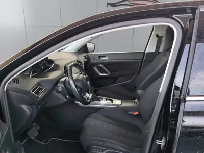 Peugeot 308 1.2 THP Active — Berline automatique entretenue, contrôle technique frais — Thumbnail 9