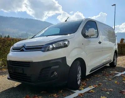 Citroën Jumpy 2.0 BlueHDi 120 — Utilitaire fiable, entretien récent et attelage — vista esterna