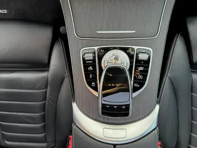 Mercedes-Benz C 43 AMG 4Matic — Break sportif 390 ch, très entretenu — Miniatur 11