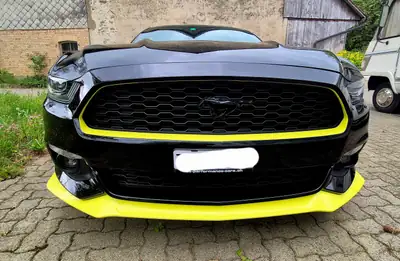 Ford Mustang Fastback 2.3 EcoBoost — Coupé sportif automatique, 317 ch et 99'000 km — Seitenansicht