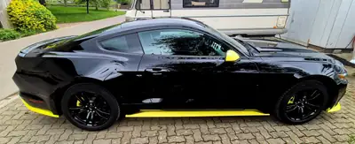 Ford Mustang Fastback 2.3 EcoBoost — Coupé sportif automatique, 317 ch et 99'000 km — Heckansicht