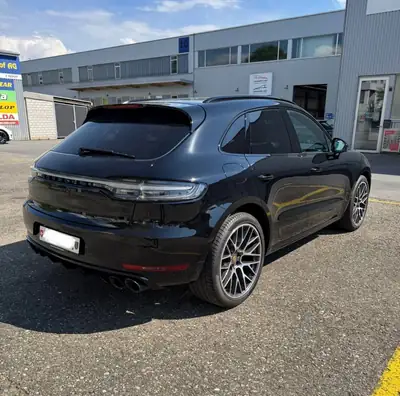 Porsche Macan 2.9 V6 GTS — Performance brute et polyvalence SUV, 67000 km seulement — Heckansicht