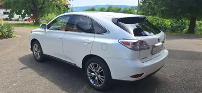 Lexus RX 450h — SUV hybride premium, 206'000 km, sans accident — vista posteriore