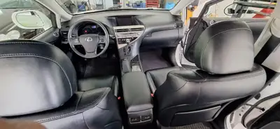 Lexus RX 450h — SUV hybride premium, 206'000 km, sans accident — interni