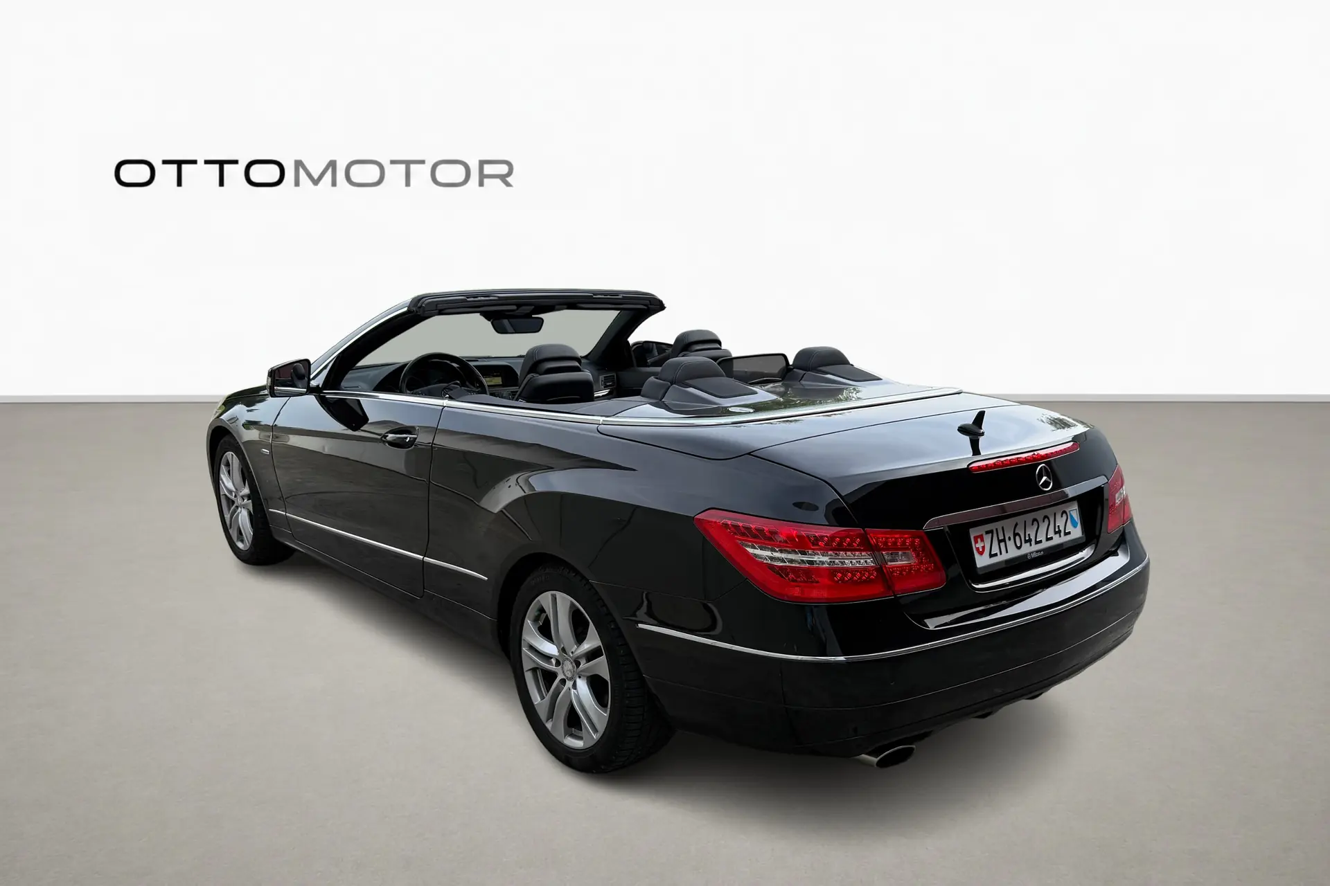 Mercedes-Benz Classe E 2011 occasion Oetwil am See — 3