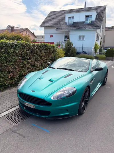 Aston Martin DBS 6.0 V12 — Cabriolet de prestige, 55'200 km seulement — vista posteriore