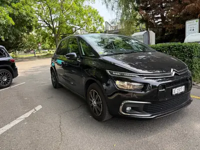 Citroën C4 Spacetourer 1.5 BlueHDi — Monospace spacieux, diesel économe et garantie 12 mois — vue extérieure