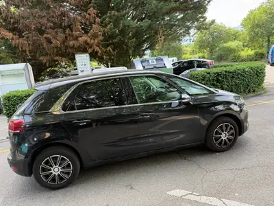 Citroën C4 Spacetourer 1.5 BlueHDi — Monospace spacieux, diesel économe et garantie 12 mois — arrière