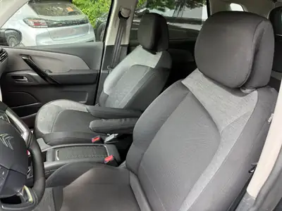 Citroën C4 Spacetourer 1.5 BlueHDi — Monospace spacieux, diesel économe et garantie 12 mois — Miniature 13