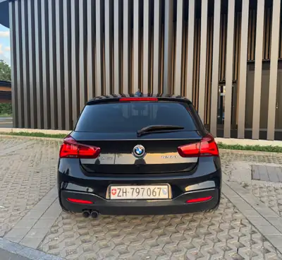 BMW 120d xDrive 2019 — Berline diesel performante, 152 000 km, sans sinistre — interni
