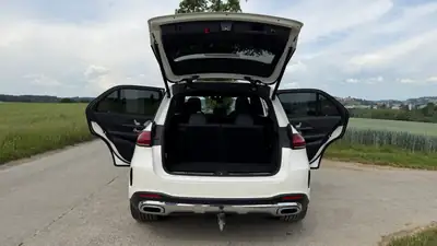 Mercedes-Benz GLE 400d 4MATIC — SUV premium 7 places, 330 PS, design blanc immaculé — Miniature 20