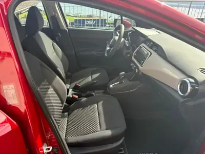 Nissan Micra 1.0 IG-T Acenta 2023 — Citadine agile, consommation maîtrisée — Armaturenbrett