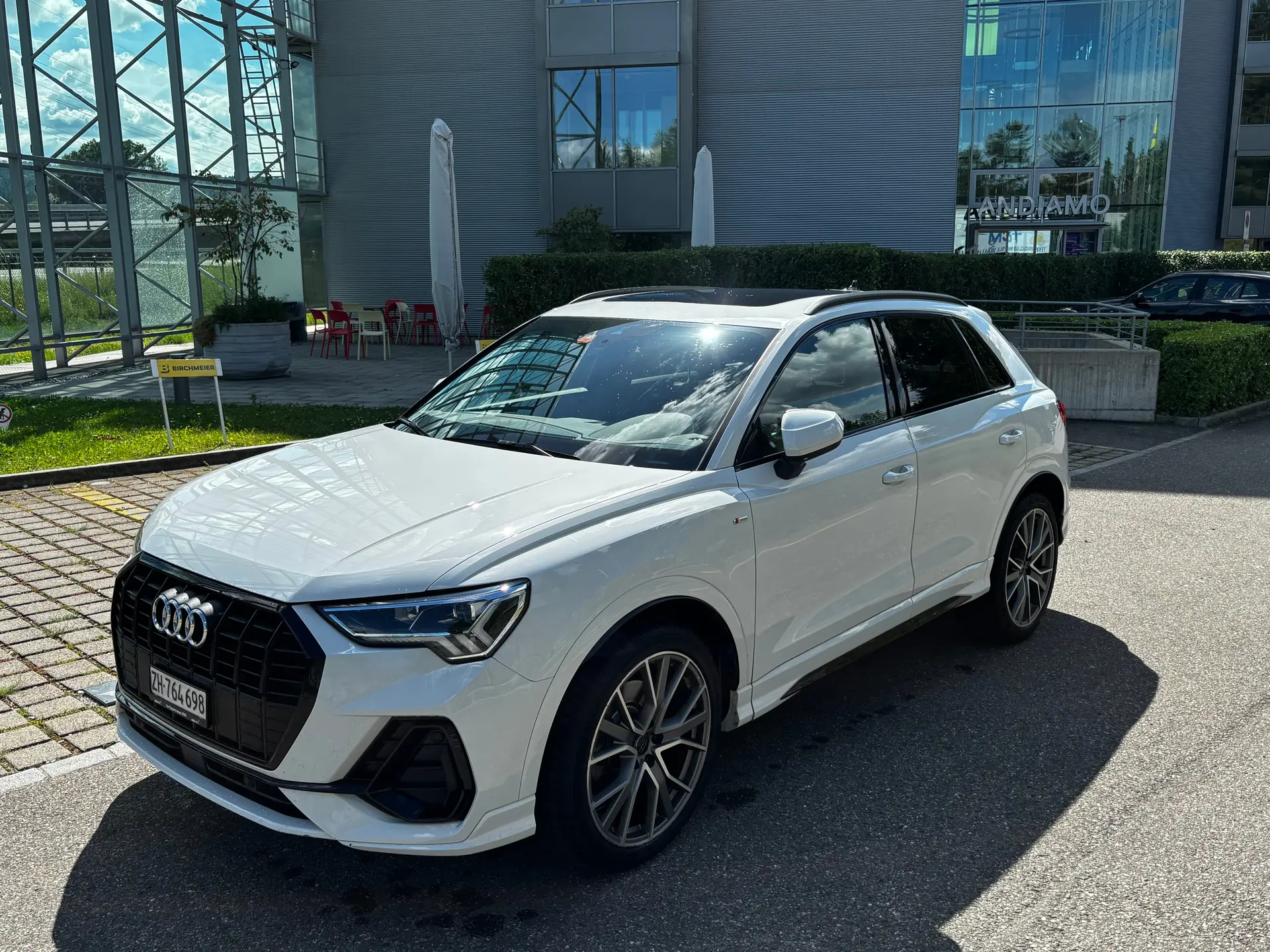 Audi Q3 2019 occasion Dübendorf — 1