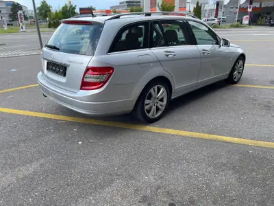 Mercedes-Benz Classe C 200 Avantgarde — Break élégant, moteur efficient et révision à jour — dettaglio