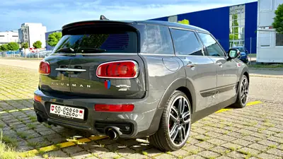 MINI Clubman 2.0i John Cooper Works ALL4 — Sportive compact 231 ch, état impeccable — Heckansicht