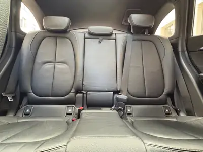 BMW X1 20d xDrive — SUV compact diesel robuste, 108'000 km seulement — Thumbnail 12
