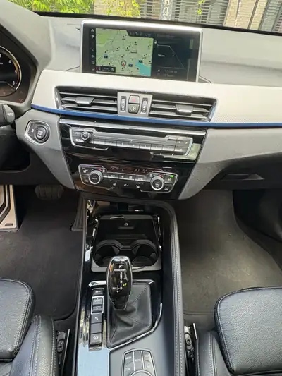 BMW X1 20d xDrive — SUV compact diesel robuste, 108'000 km seulement — Thumbnail 14