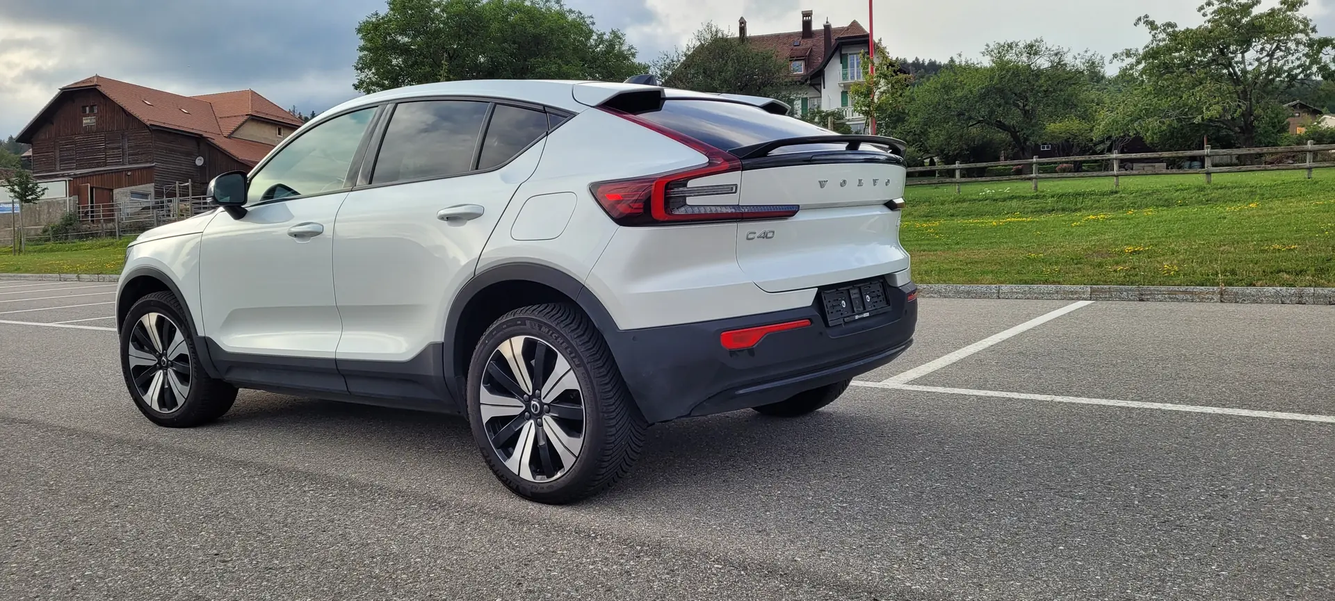 Volvo C40 2023 occasion Ballaigues — 2