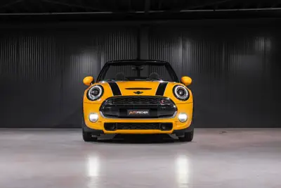 MINI Cooper S Cabriolet — Décapotable dynamique, orange métallisée, entretien récent — vista posteriore