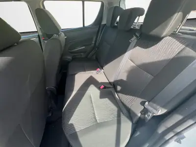 Suzuki Swift 1.2i GL Top — Citadine économique et fiable, 64'000 km seulement — Miniature 12