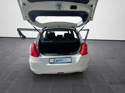 Suzuki Swift 1.2i GL Top — Citadine économique et fiable, 64'000 km seulement — Miniature 16