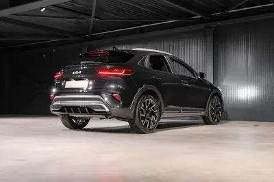 Kia XCeed 1.5 T-GDi DCT — SUV compact dynamique, quasi neuf avec garantie constructeur — Thumbnail 7