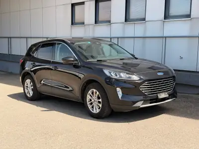 Ford Kuga 2.0 EcoBlue Titanium 4x4 — SUV diesel robuste, sans sinistre, 8 pneus neufs — tableau de bord