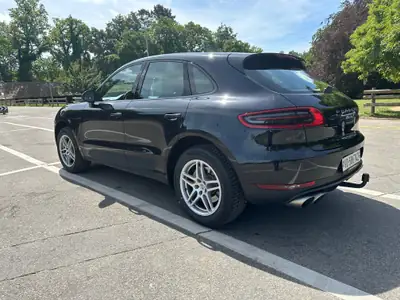 Porsche Macan 3.0 V6 S — SUV premium certifié Porsche Approved, 160 000 km — côté
