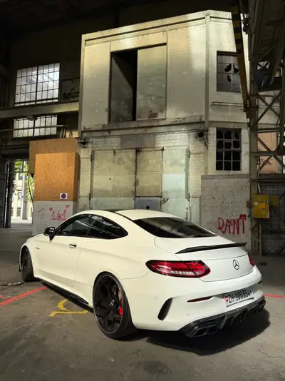 Mercedes-AMG C 63 S Coupé 2019 — 510 ch, Performance Seats et Hirsch Felgen — Heckansicht
